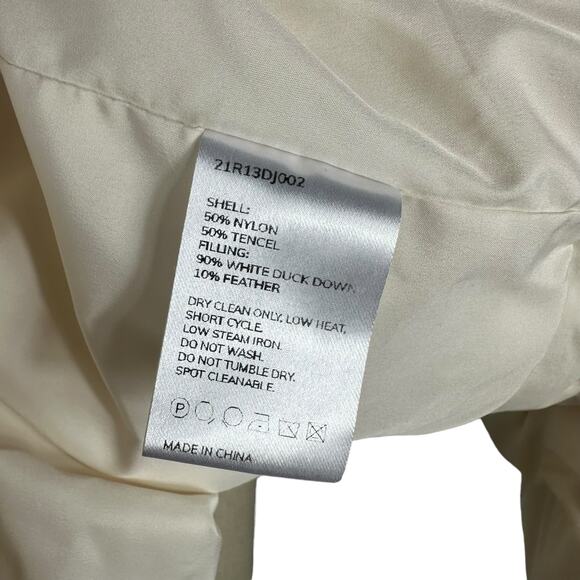 NAP LOUNGEWEAR Short Puffer Coat White Down Jacket Women's Size Large Oversize - Picture 9 of 10